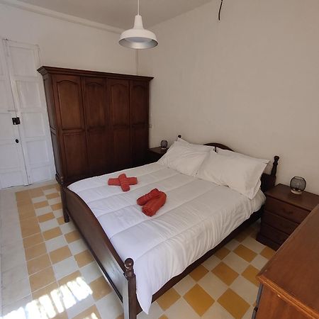 Peaceful Traditional Maltese Townhouse Luqa Luaran gambar